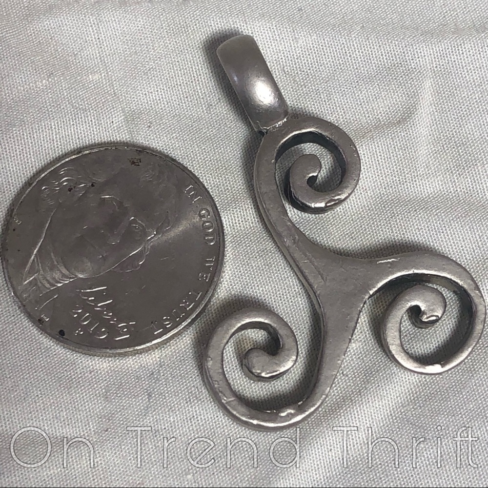 SOLD SOLD SOLD Celtic Pagan Silver Pendent Necklac - Picture 2 of 2